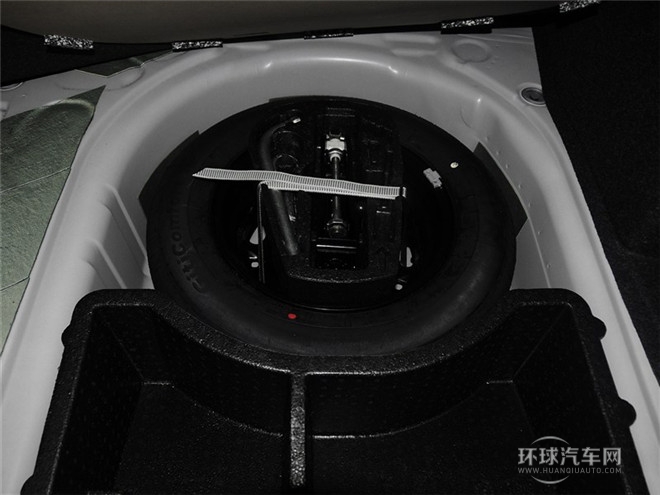 2015款 1.6L 手動舒適型