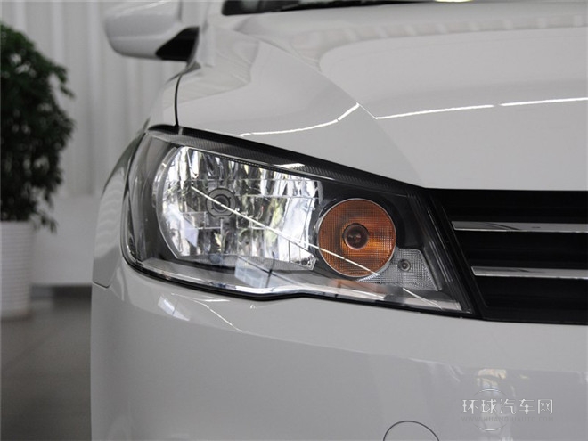 2015款 1.6L 手動舒適型