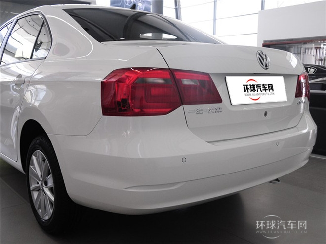 2015款 1.6L 手動舒適型