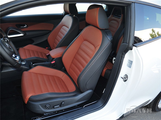 2015款 2.0TSI 豪華版