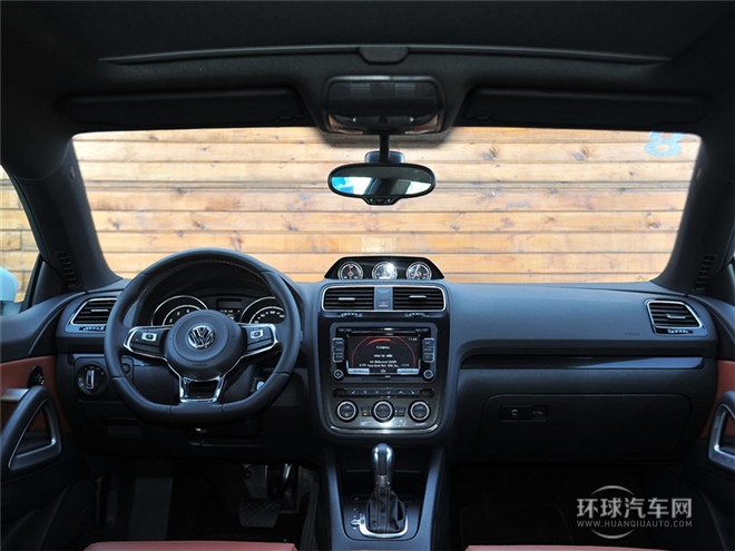 2015款 2.0TSI 豪華版