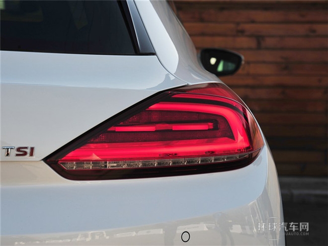 2015款 2.0TSI 豪華版