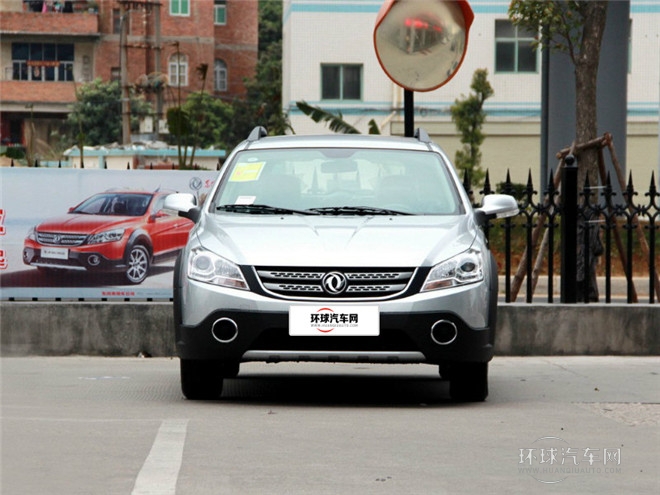 2014款 CROSS 1.5L 手動(dòng)智驅(qū)尊逸型