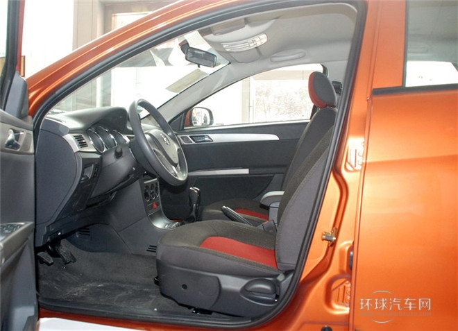 2014款 CROSS 1.5L 手動智驅感恩版