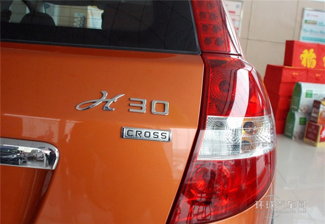 2014款 CROSS 1.5L 手動智驅感恩版