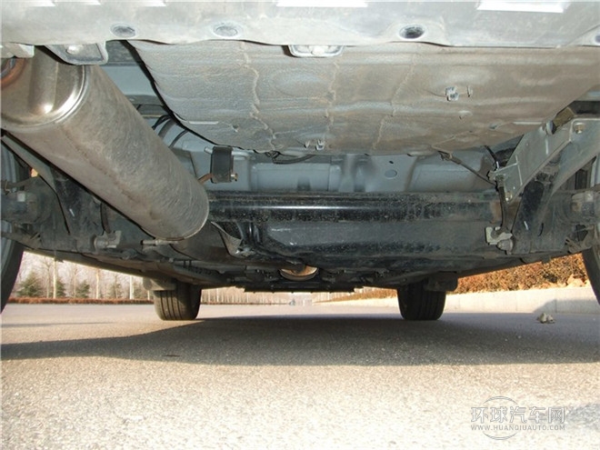 2014款 CROSS 1.5L 手動智驅尊尚型