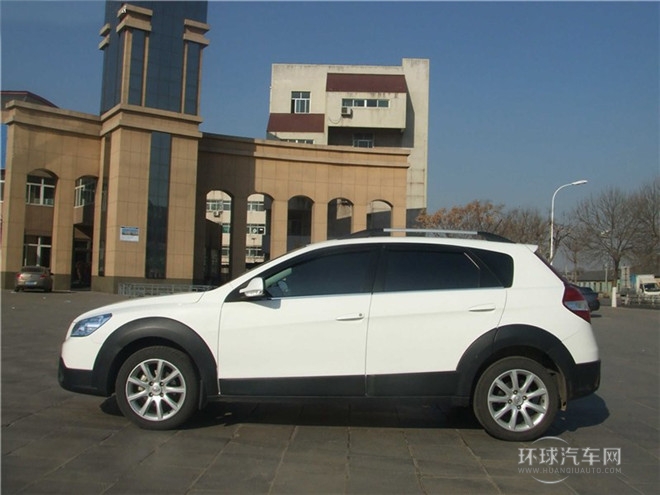 2014款 CROSS 1.5L 手動智驅(qū)尊尚型