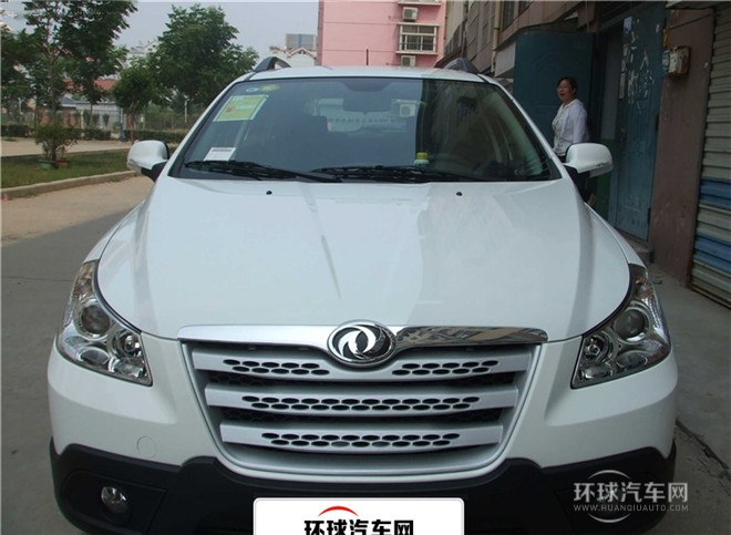 2014款 CROSS 1.5L 手動(dòng)智驅(qū)尊尚型