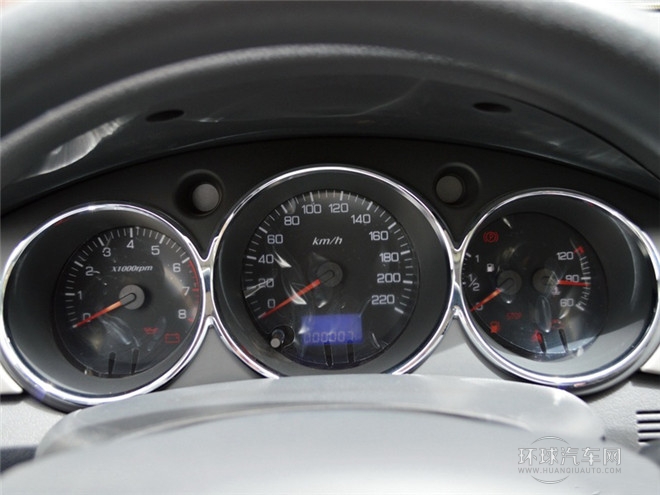 2014款 1.5L 手動智驅(qū)感恩版