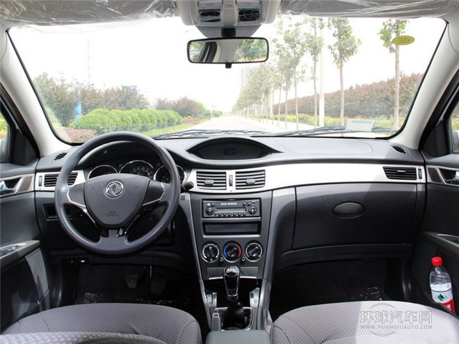 2014款 1.5L 手動智驅感恩版