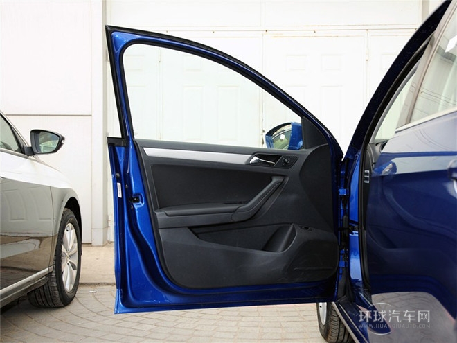 2015款 1.6L 自動豪華型