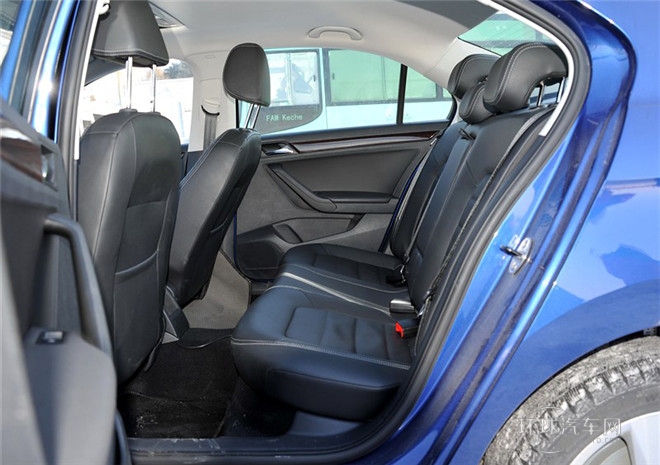 2015款 1.6L 自動豪華型