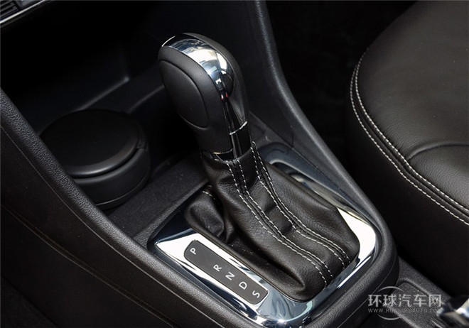 2015款 1.6L 自動豪華型