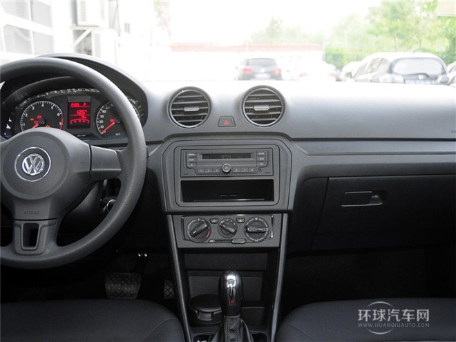 2015款 1.6L 自動時尚型