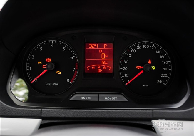 2015款 1.6L 自動舒適型