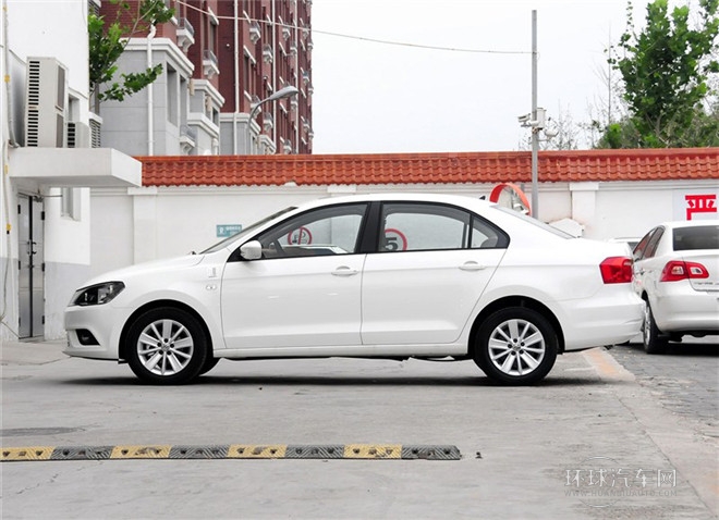 2015款 1.6L 自動舒適型