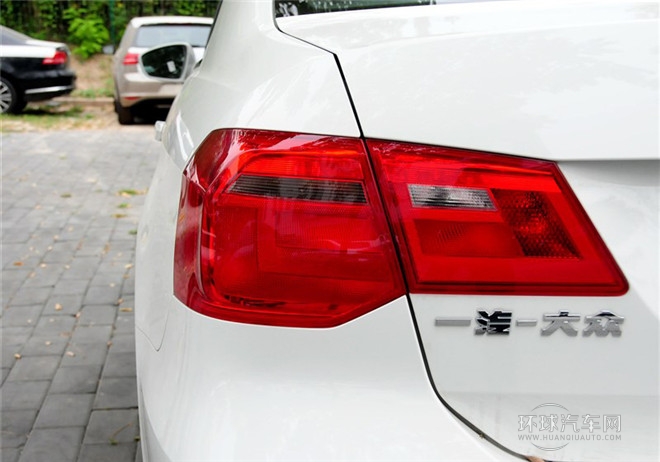 2015款 1.6L 自動舒適型