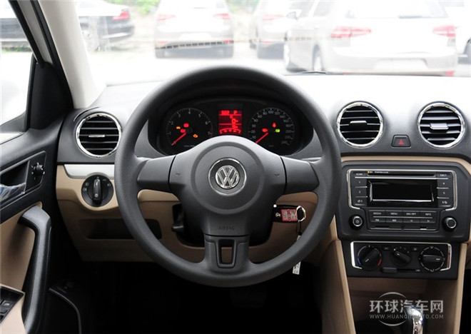 2015款 1.6L 自動舒適型