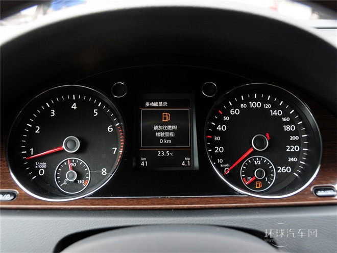2015款 1.8TSI尊貴型