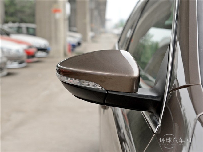 2015款 2.0TSI豪華型