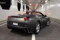 法拉利加州Ferrari California 炸隧道