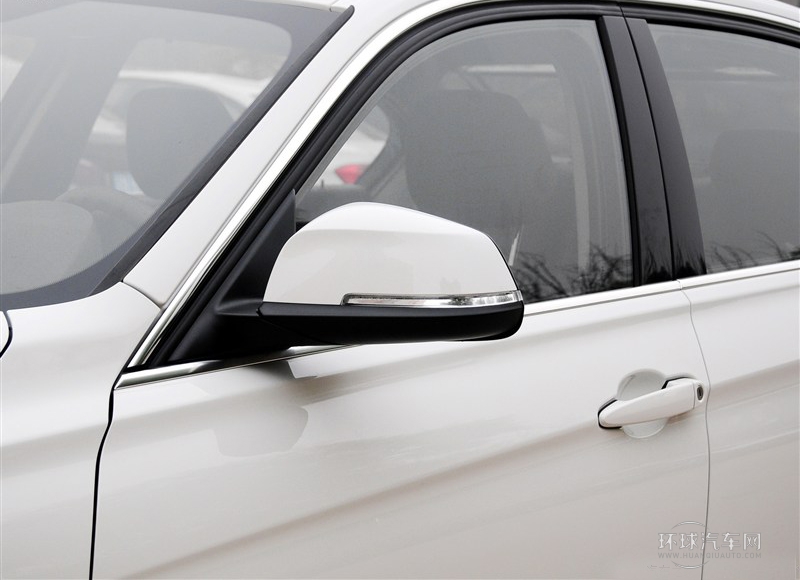 2015款 320Li 豪華設(shè)計(jì)套裝