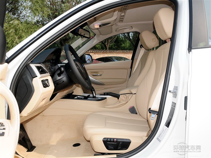 2015款 320i 進取型