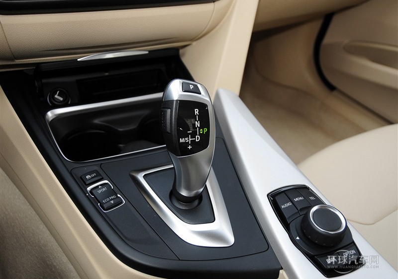 2015款 320i 進取型