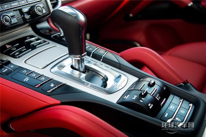 2015款 Cayenne Turbo 4.8T