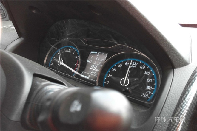 2014款 CROSS 1.5L 手動舒適型