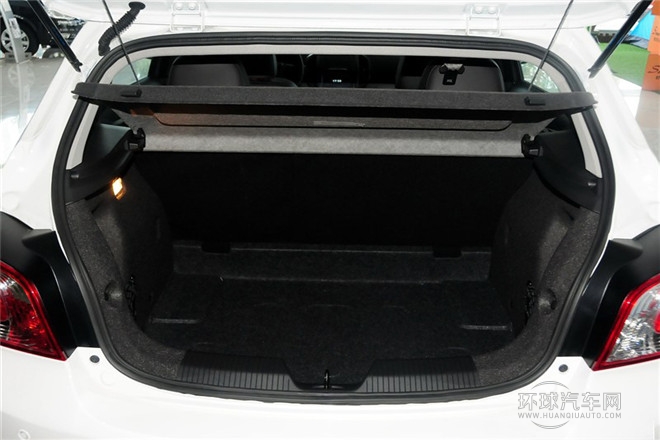 2014款 CROSS 1.5L 自動豪華型