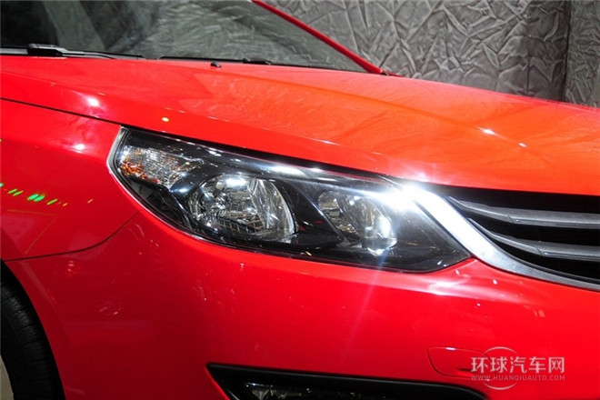 2014款 CROSS 1.5L 自動豪華型