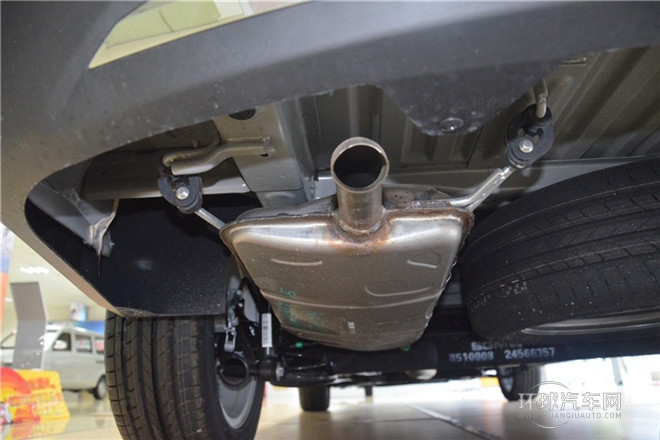 2014款 1.8L 手動(dòng)舒適型 7座