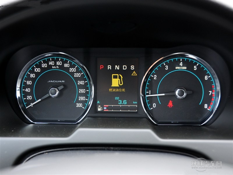 2015款XF 2.0T Sportbrake 風(fēng)華版