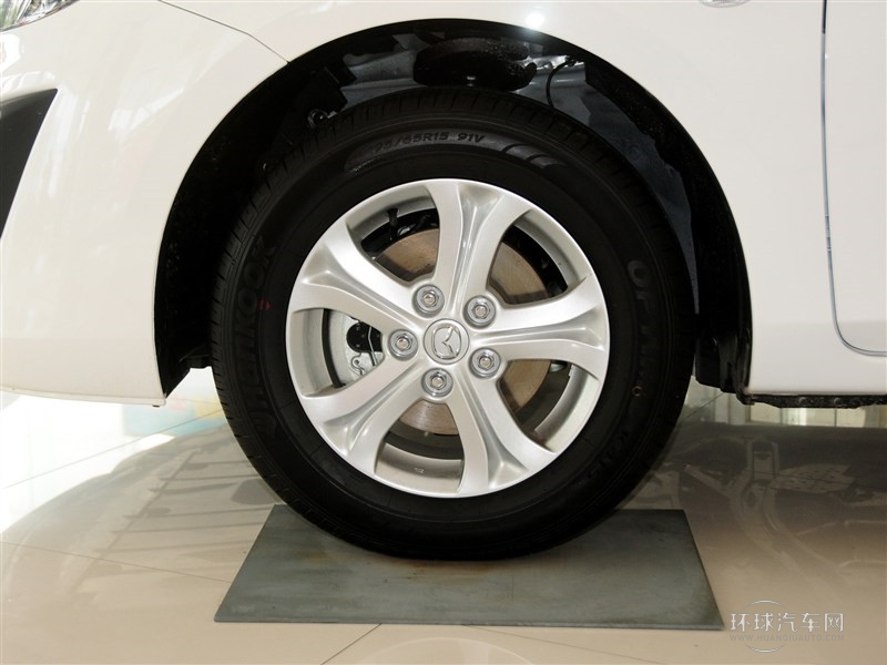 2015款 三廂 1.6L 自動(dòng)精英型