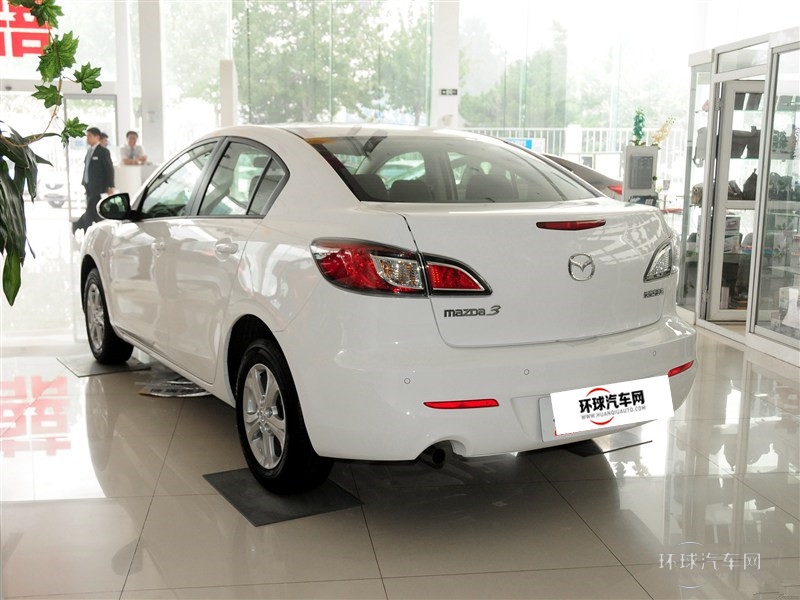 2015款 三廂 1.6L 自動(dòng)精英型