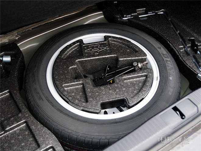 2014款 300h 舒適版