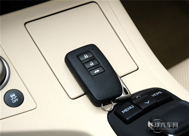 2014款 300h 舒適版