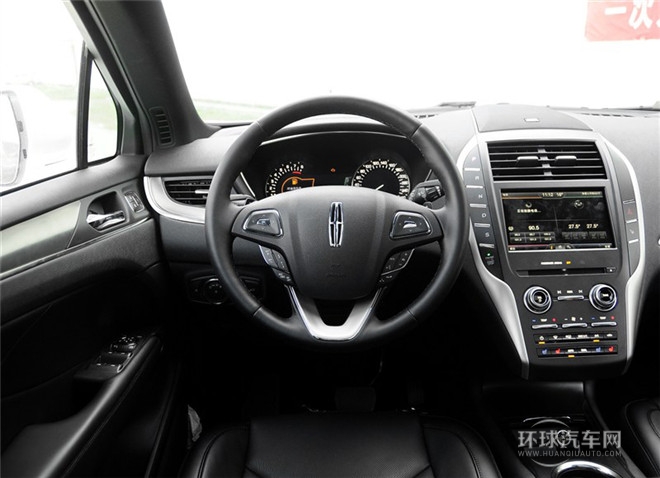 2014款 2.0T 四驅尊雅版