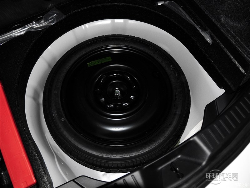 2015款 兩廂 1.6AT精英型