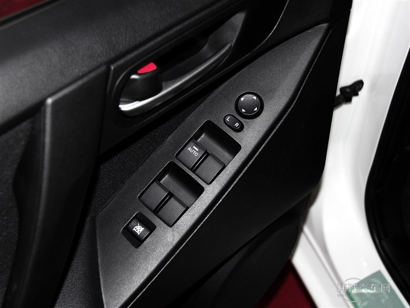 2015款 兩廂 1.6AT精英型