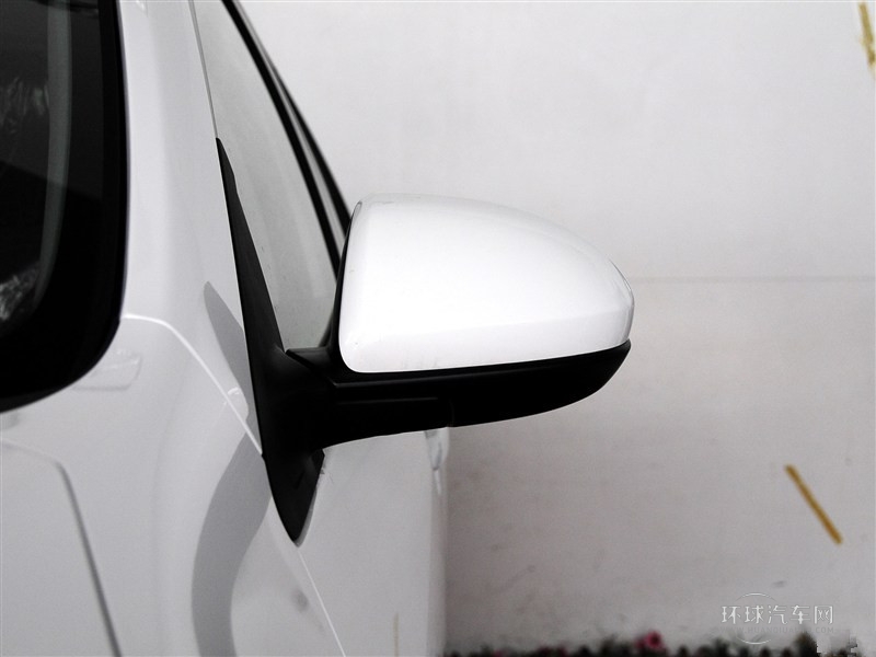 2015款 兩廂 1.6AT精英型