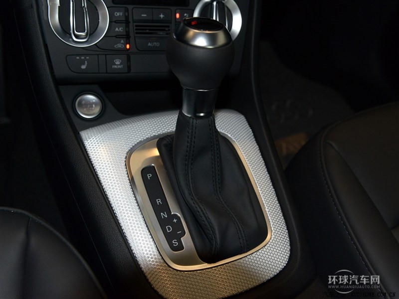 2015款 40 TFSI quattro 越野型