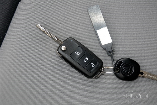 2015款 1.4L 手動樂選型