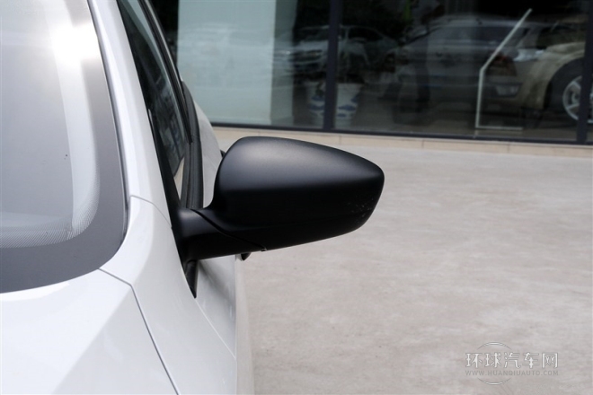 2015款 1.4L 手動樂選型