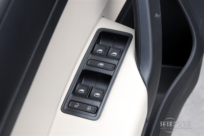 2015款 1.4L 手動(dòng)智選型