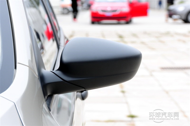 2015款 1.6L 自動樂選型