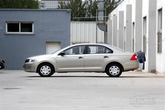 2015款 1.6L 自動(dòng)樂(lè)選型