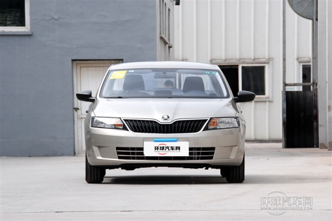 2015款 1.6L 自動(dòng)樂(lè)選型