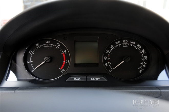 2015款 1.6L 手動智選型